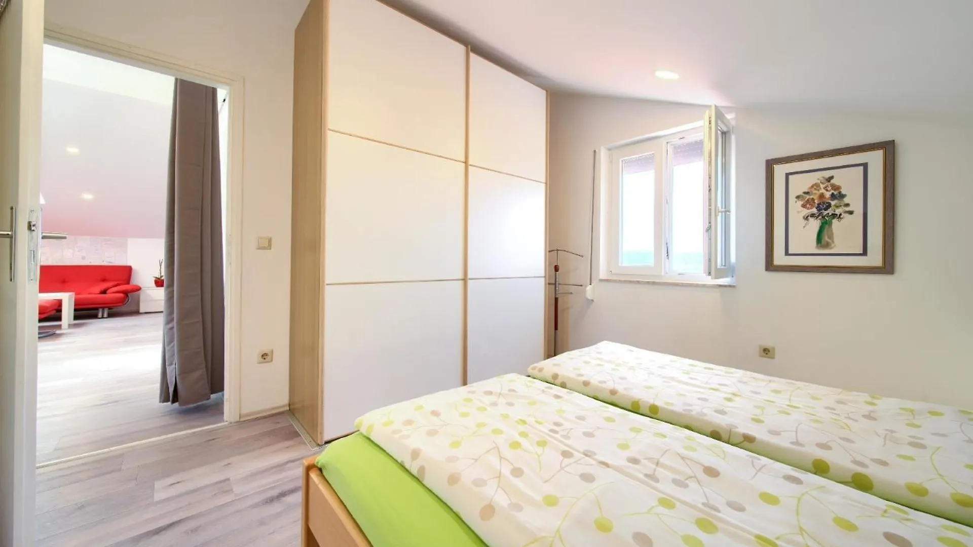 Apartment Ferienwohnung Fuer 5 Personen Ca 67 Qm In Njivice, Kvarner Bucht Krk Croatia